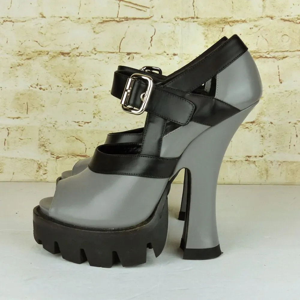 Miu Miu Fall 13 Runway Platform Heels Women 40 Gray Black Patent Mary Jane Shoes